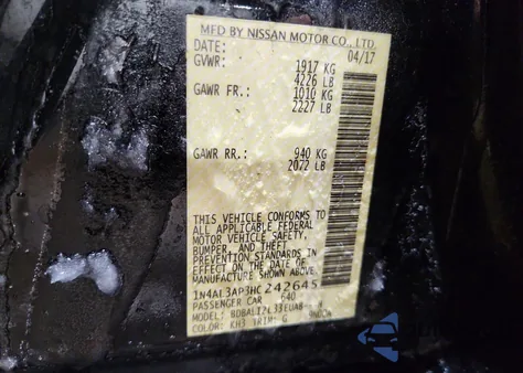 2017 Nissan Altima 2.5 z USA, uszkodzony, nr VIN 1N4AL3AP3HC242645